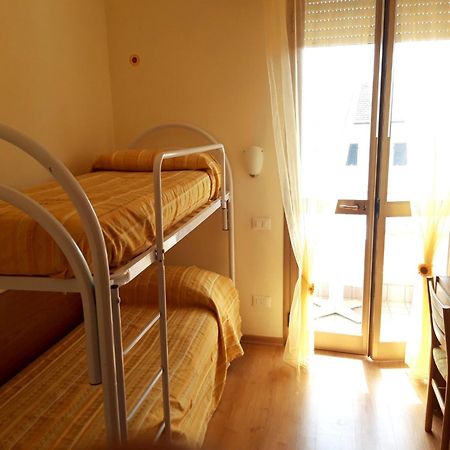 Hotel Mariani Camaiore Bagian luar foto